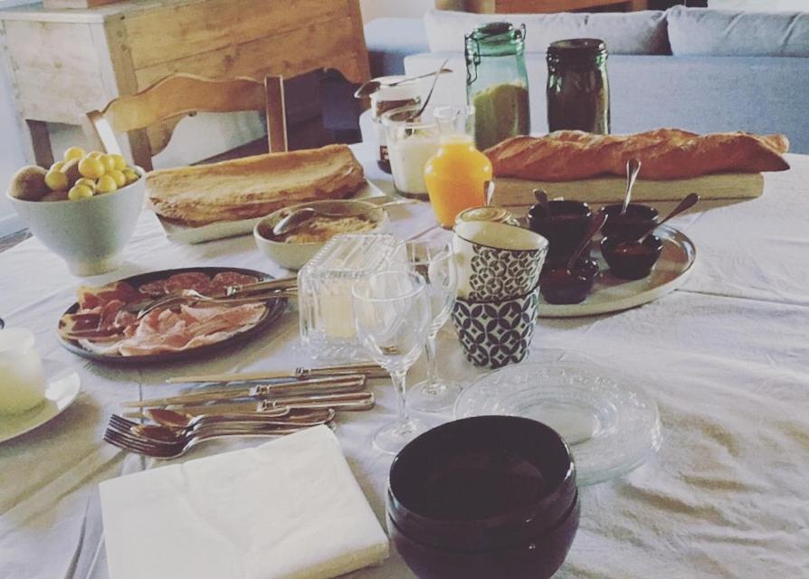 Chambre A La Ferme Precy-le-Sec Εξωτερικό φωτογραφία